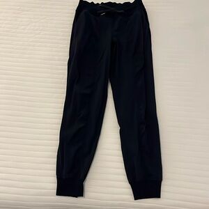 Lululemon dance studio jogger